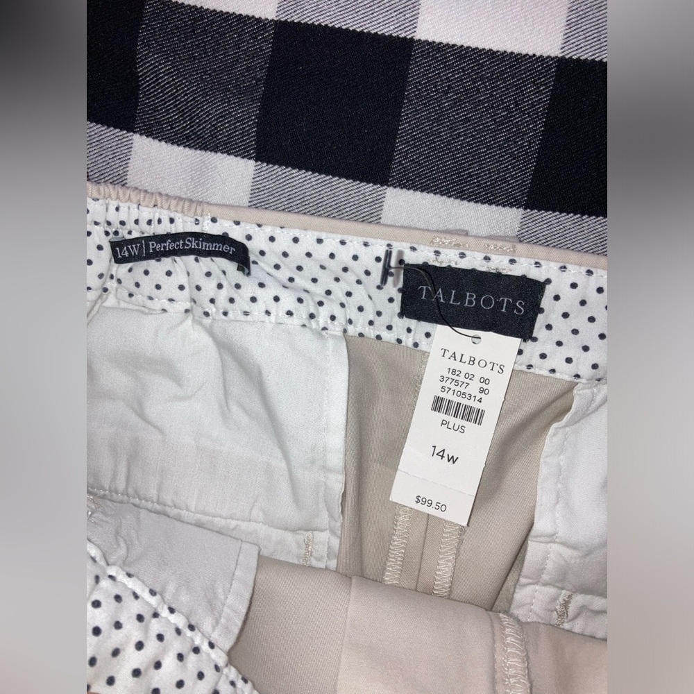 Talbots capris - Picture 3 of 5